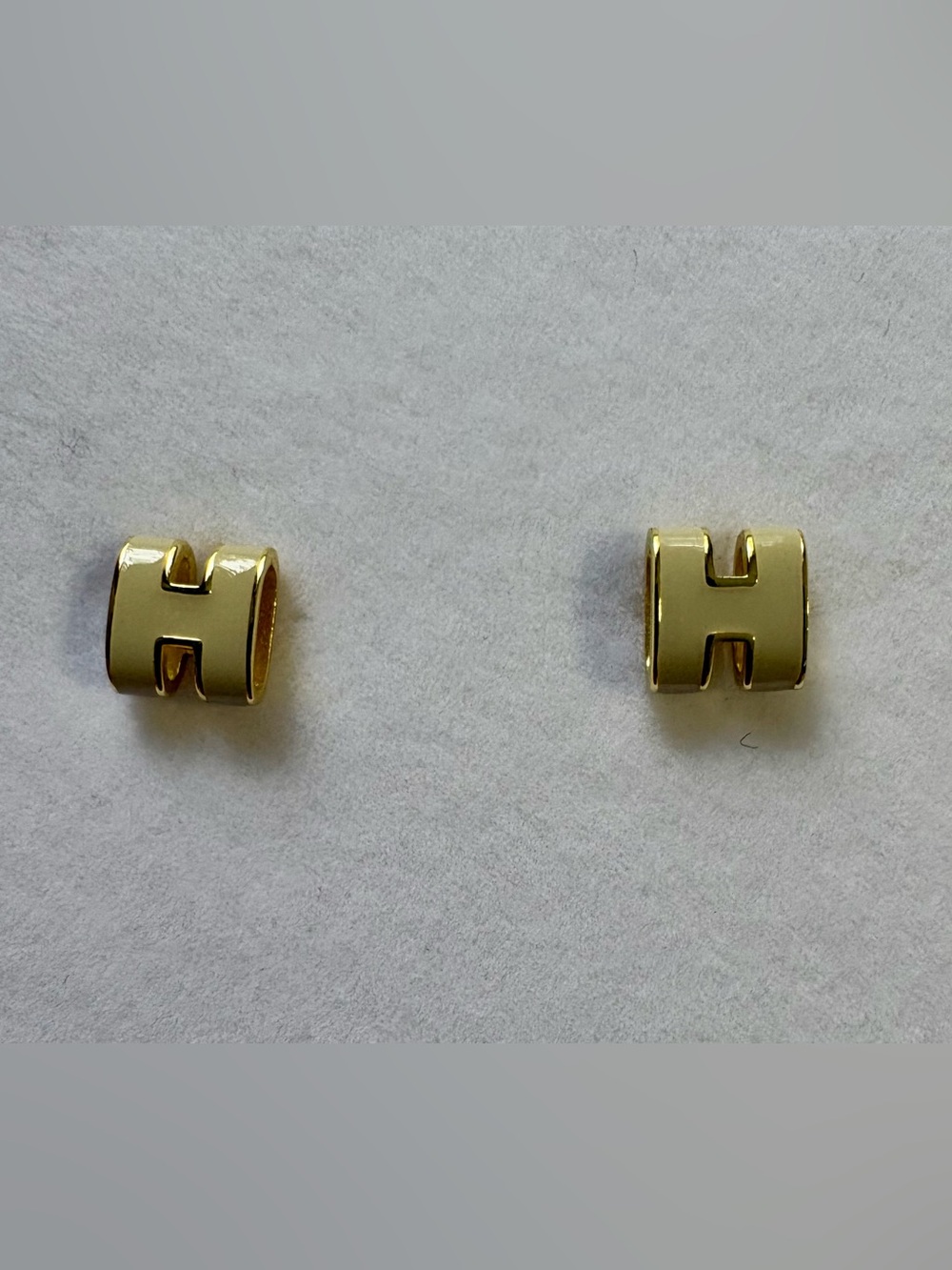 Gold 'H' Clip Bead Pair